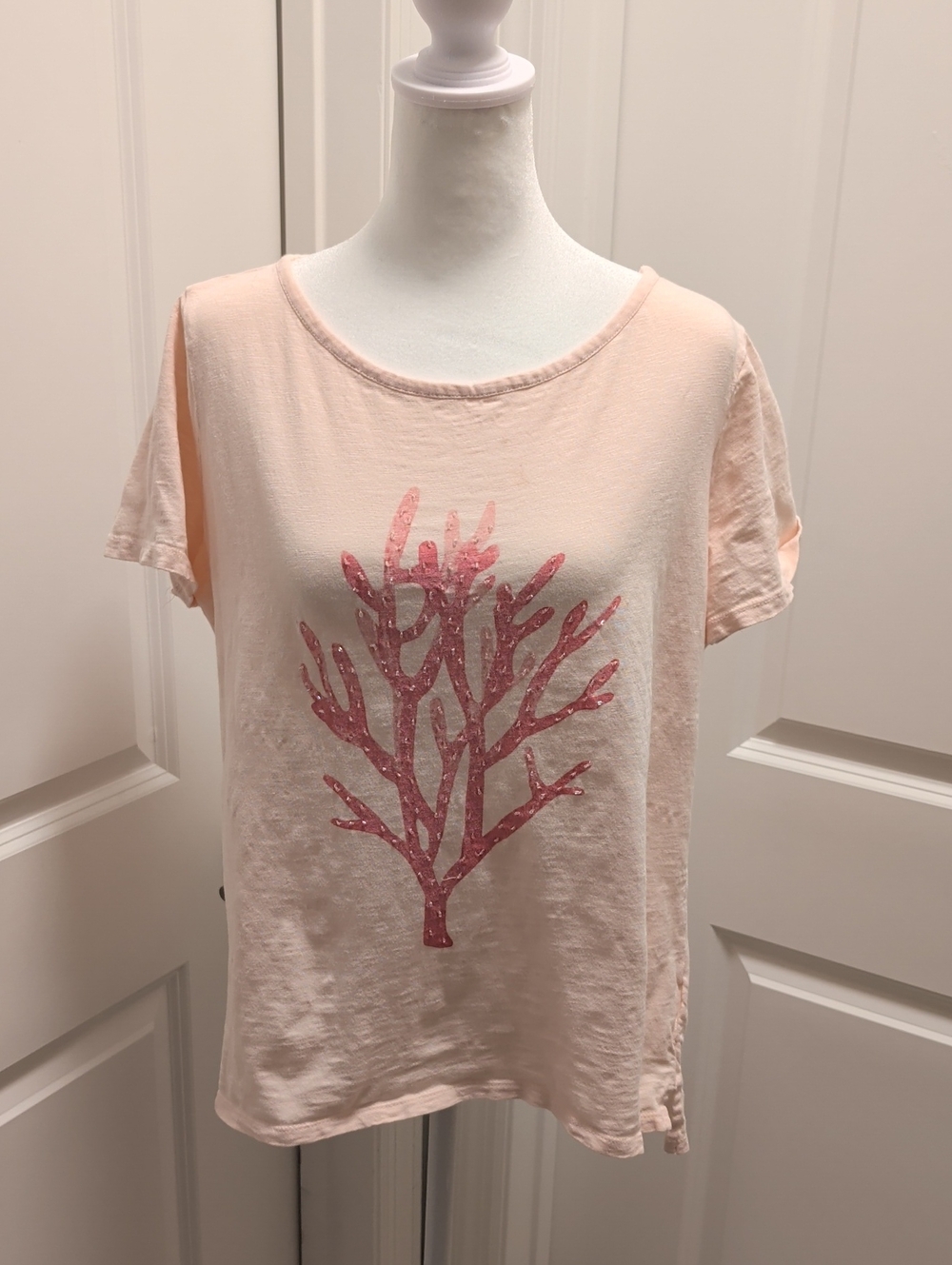 Talbots 1X- Light Pink With Peach Undertone Sequin Coral Branch Tee
